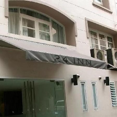 24 Inn Hotel Bangkok Bagian luar foto