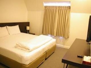 24 Inn Hotel Bangkok Bagian luar foto